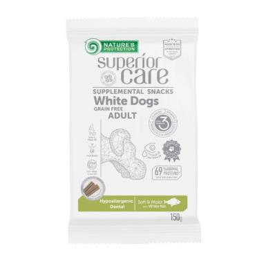 Nature's Protection Superior Care White Dogs Hypoallergenic &amp; Dental Care Беззернові ласощі для дорослих собак із білим забарвленням з білою рибою, 150 г
